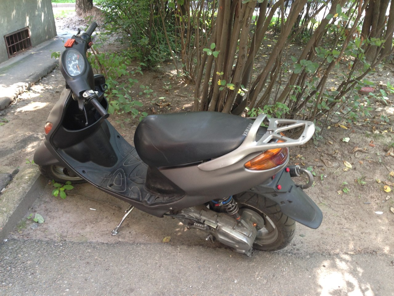 Yamaha BWS 100 стант